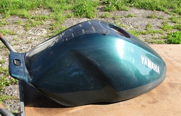 Yamaha XJ 600 division tank