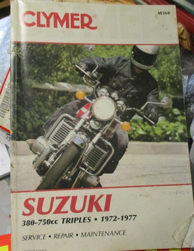 Suzuki Gt 380/750 triples Clymer