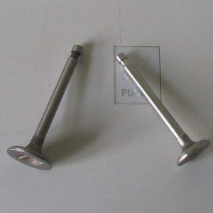 Honda CD 50/ST 50 ventiler nye